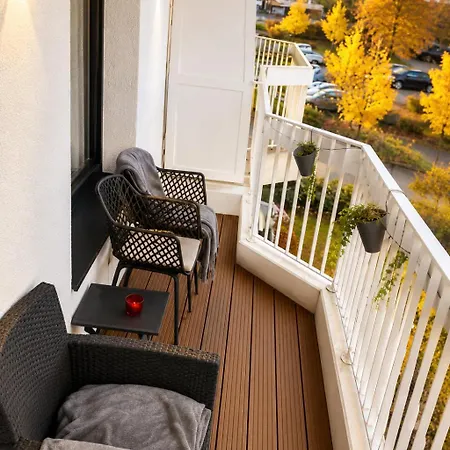 Daire Bonner Boutique Balkon Garage U Lift